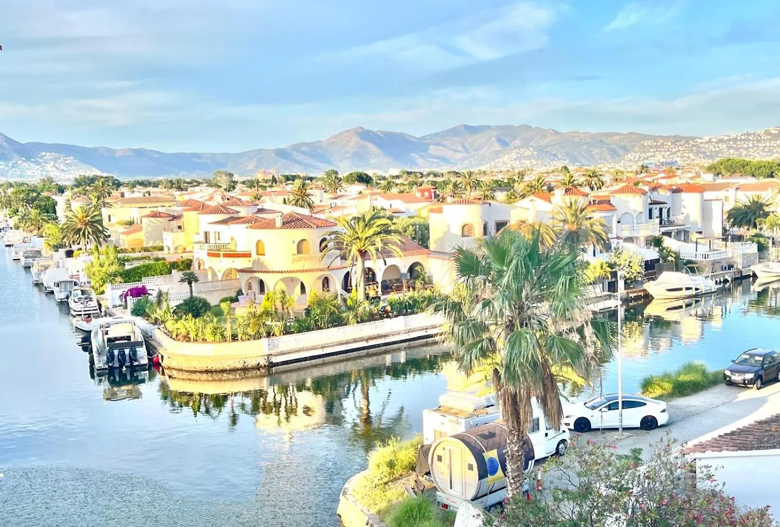Appartement Vistas, Paz Y Armonia. à Empuriabrava 0*,  Espagne